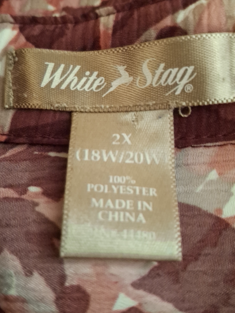 White Stag Wonen's Button-Front Floral Tunic in Burgandy & Blush - Picture 5 of 10
